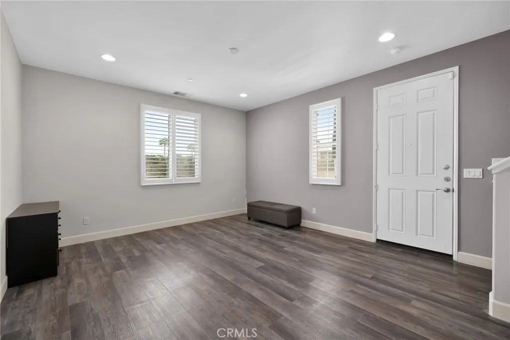 6396 Pictor Court, Eastvale, California 91752 home-pic-6