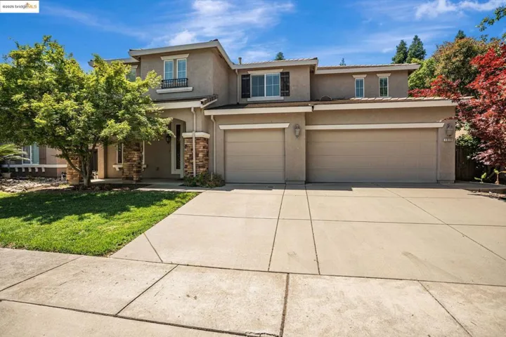 1319 Teal Hollow Dr, Yuba City, California 95993