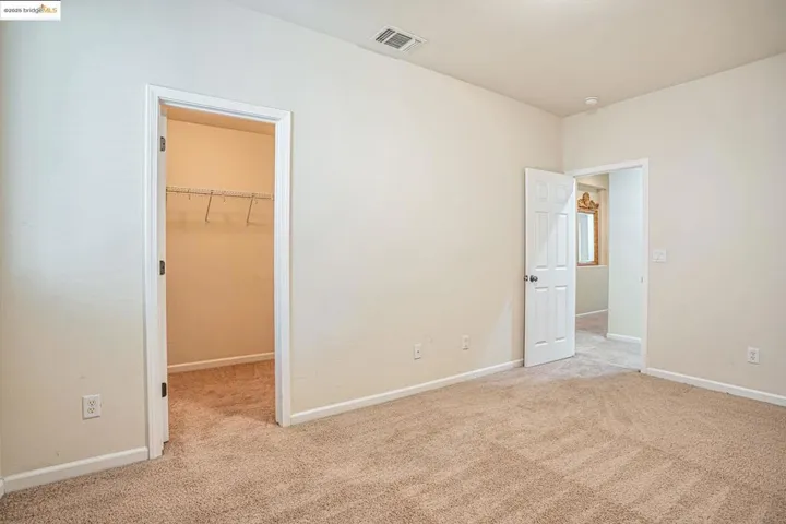 1319 Teal Hollow Dr, Yuba City, California 95993