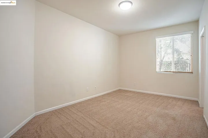 1319 Teal Hollow Dr, Yuba City, California 95993