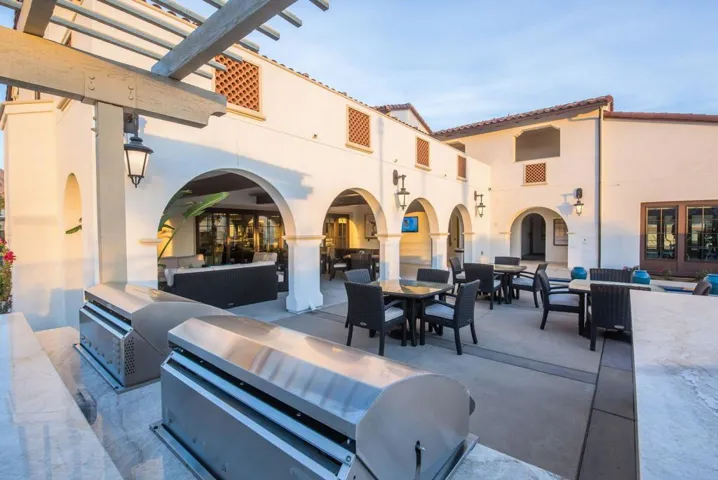 45-web-or-mls-Signature_PGA_West_1215_00