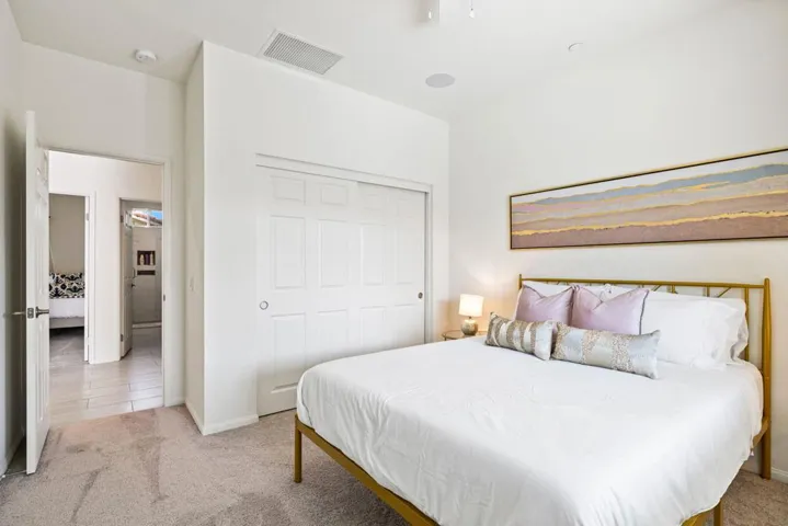 26-web-or-mls-068A8112