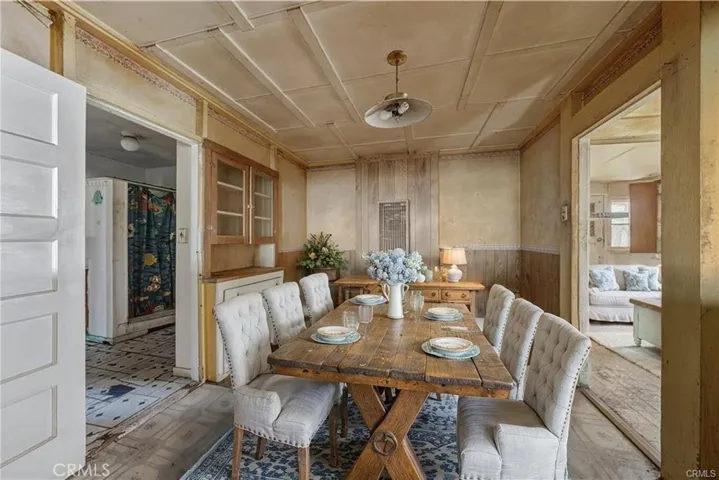 Dining Room - Virtual Stage