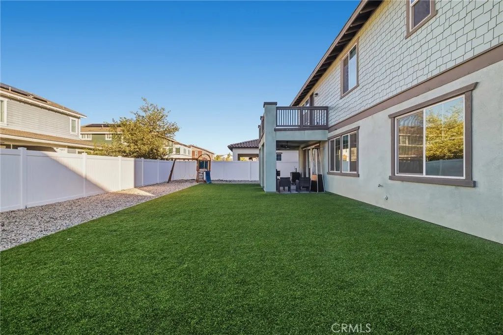 369 Rose, Fillmore, California 93015 home-pic-34