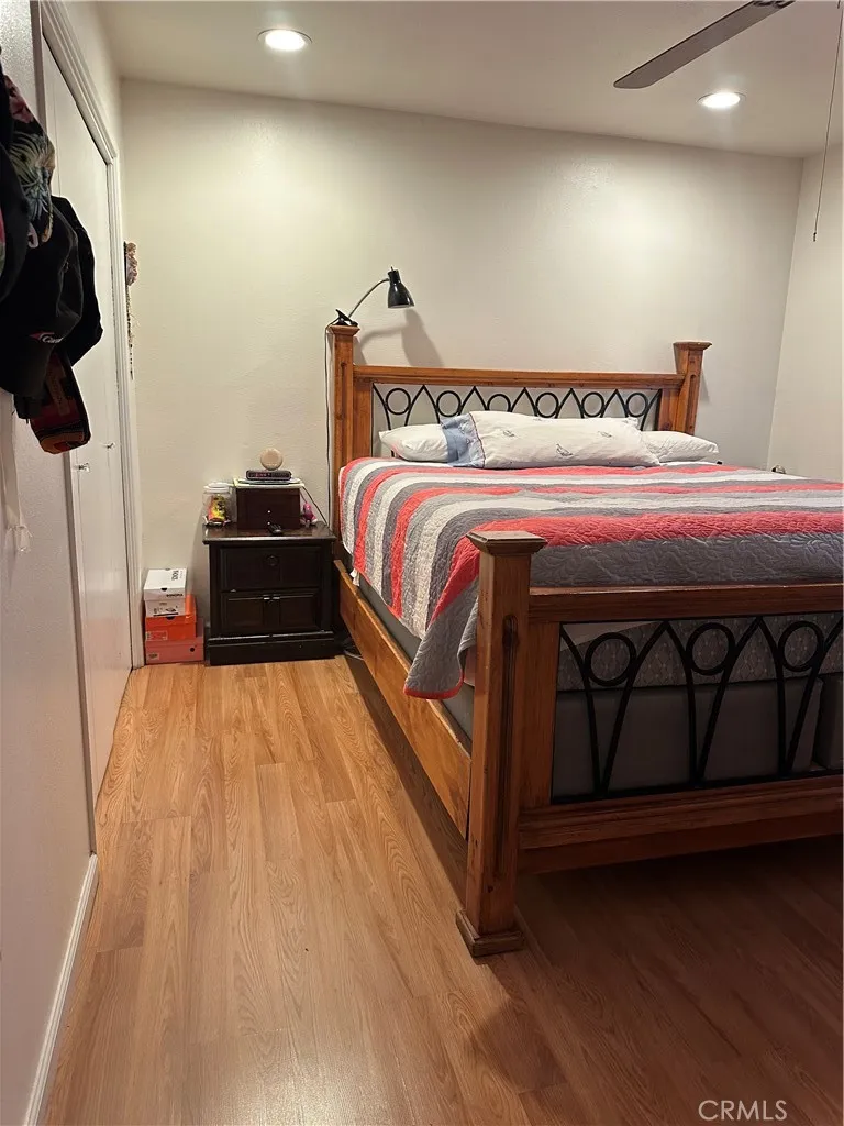 29051 Snead Drive, Menifee, California 92586 home-pic-14