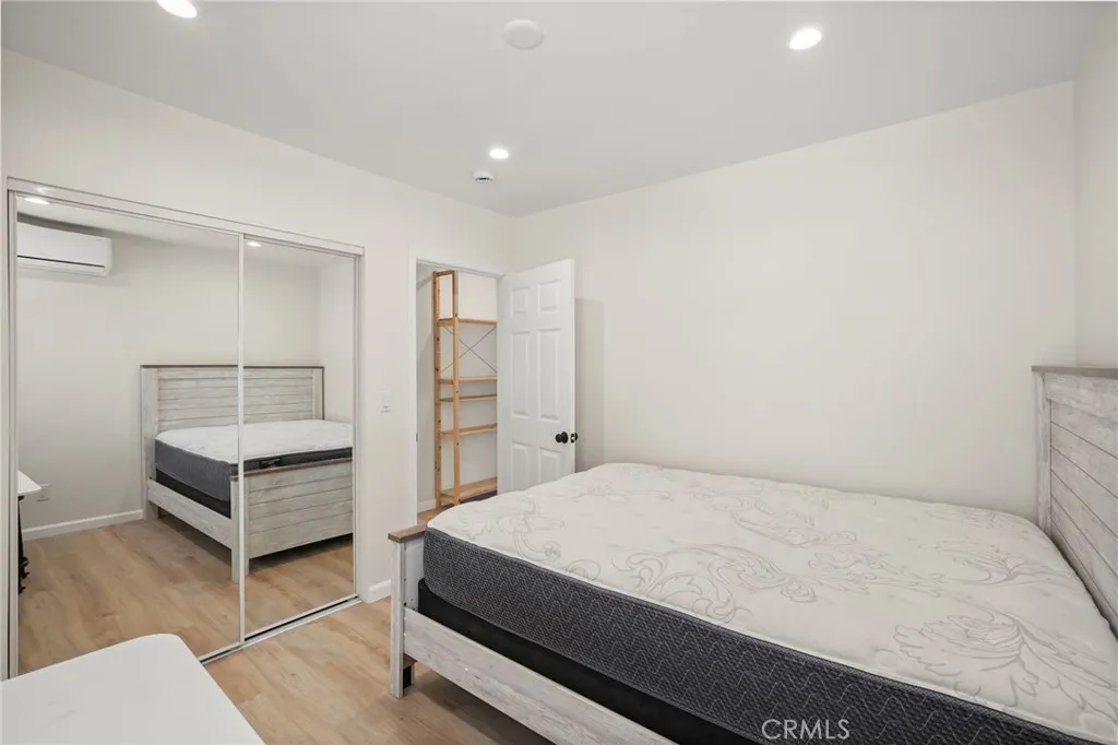 1523 Rock Glen Avenue, Glendale, California 91205 home-pic-18