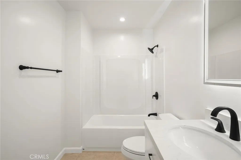 1523 Rock Glen Avenue, Glendale, California 91205 home-pic-15