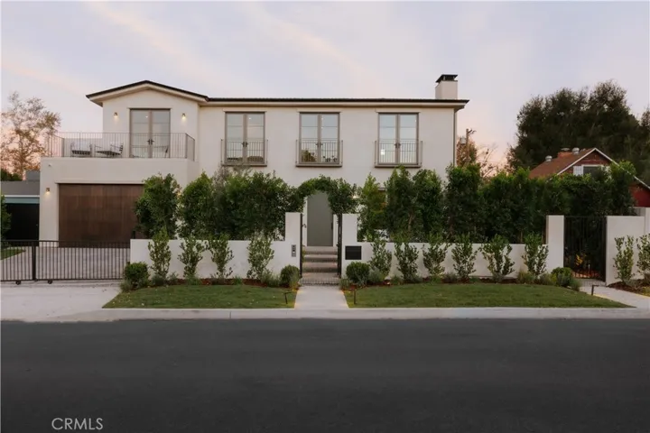 4748 Noble Avenue, Sherman Oaks, California 91403