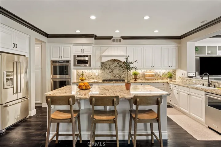 2440 N Highwood Road, Orange, California 92867
