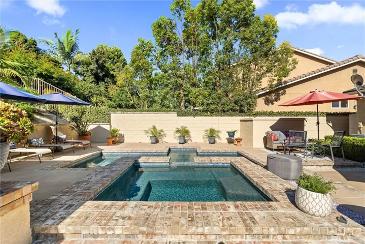 2440 N Highwood Road, Orange, California 92867