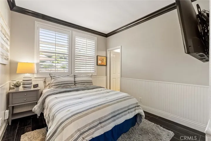 Downstairs Ensuite Bedroom