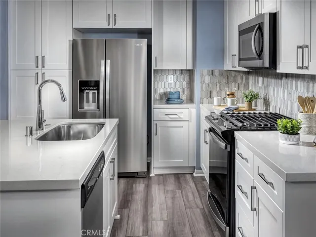 Photo is not of the actual home, but is an inspirational photo of builder’s model home and may depict options, furnishings, and/or decorator features that are not included