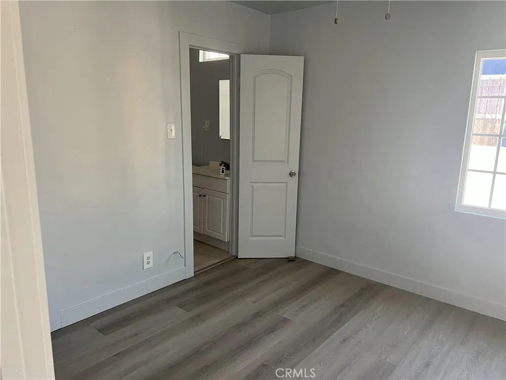 1612 W 71st, Los Angeles, California 90047 home-pic-4