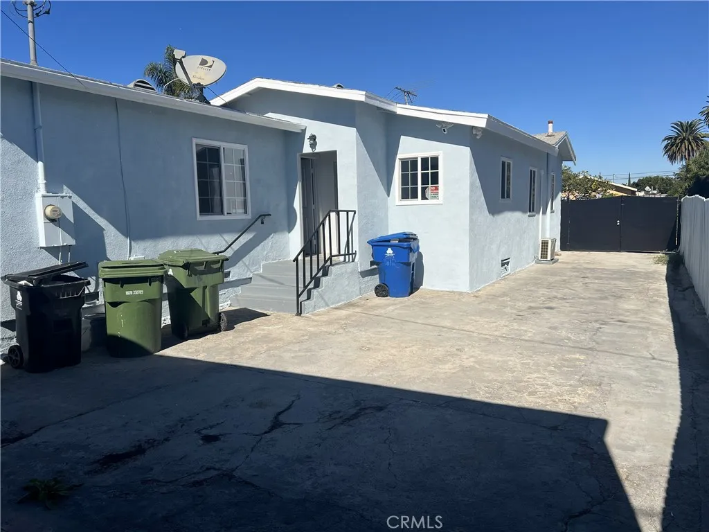 1612 W 71st, Los Angeles, California 90047 home-pic-11