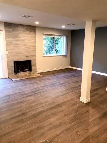 10210 Oklahoma Avenue B, Chatsworth, California 91311