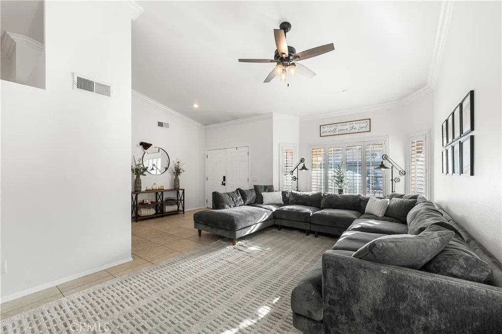 4565 Brisa, Palmdale, California 93551 home-pic-10