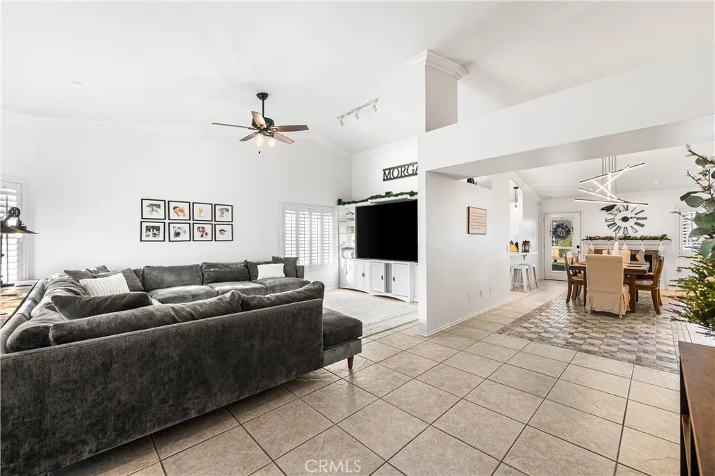 4565 Brisa, Palmdale, California 93551 home-pic-4