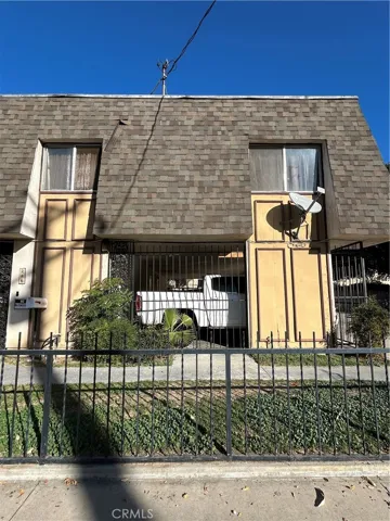 CAR PORT