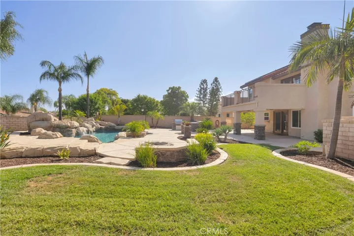 1247 Bridgeport, Corona, California 92882