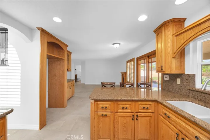 1247 Bridgeport, Corona, California 92882