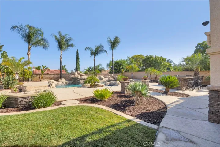 1247 Bridgeport, Corona, California 92882