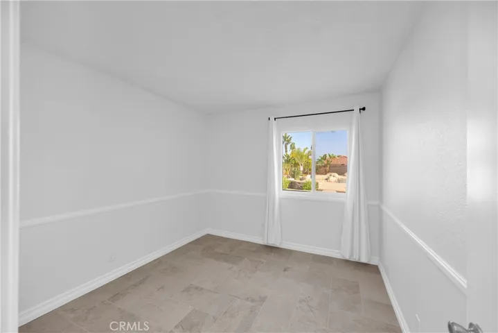1247 Bridgeport, Corona, California 92882