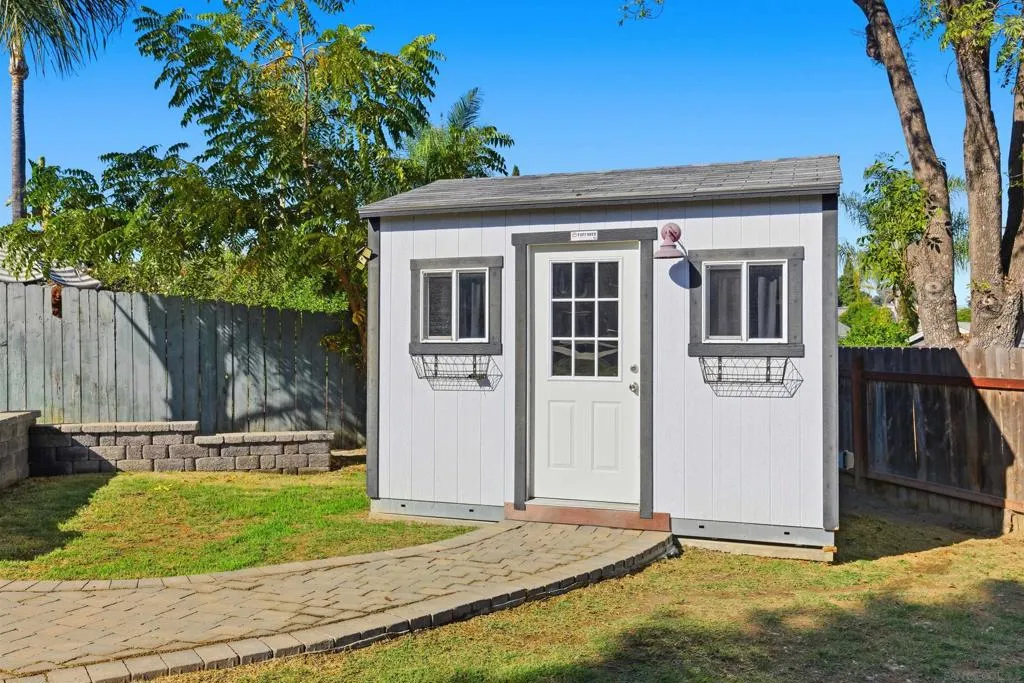 1178 Eucalyptus Dr, El Cajon, California 92020 home-pic-15