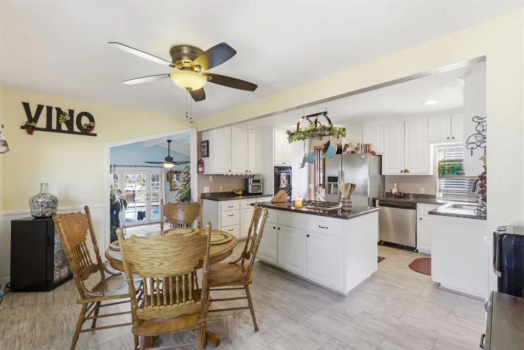 1178 Eucalyptus Dr, El Cajon, California 92020 home-pic-3
