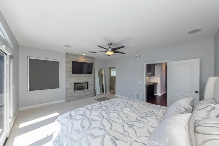 831 Frankfort Avenue, Huntington Beach, California 92648