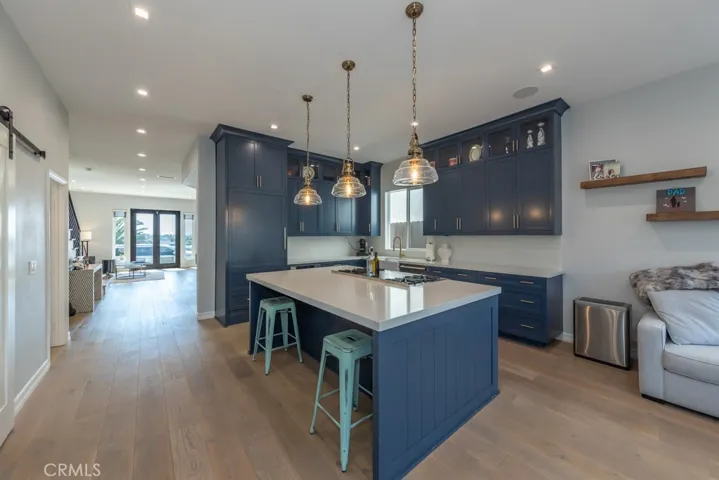 831 Frankfort Avenue, Huntington Beach, California 92648
