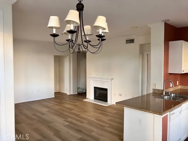 3134 Watermarke Place, Irvine, California 92612 home-pic-13