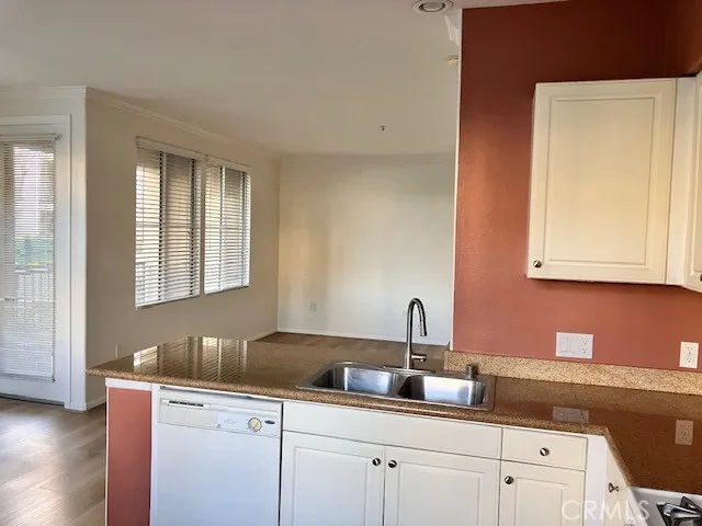 3134 Watermarke Place, Irvine, California 92612 home-pic-11