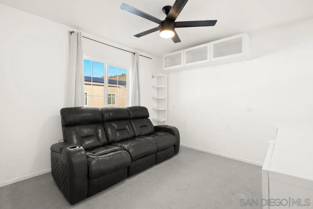 347 Sweet Pl, Fallbrook, California 92028 home-pic-14