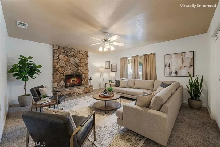 This photo has been virtually staged.