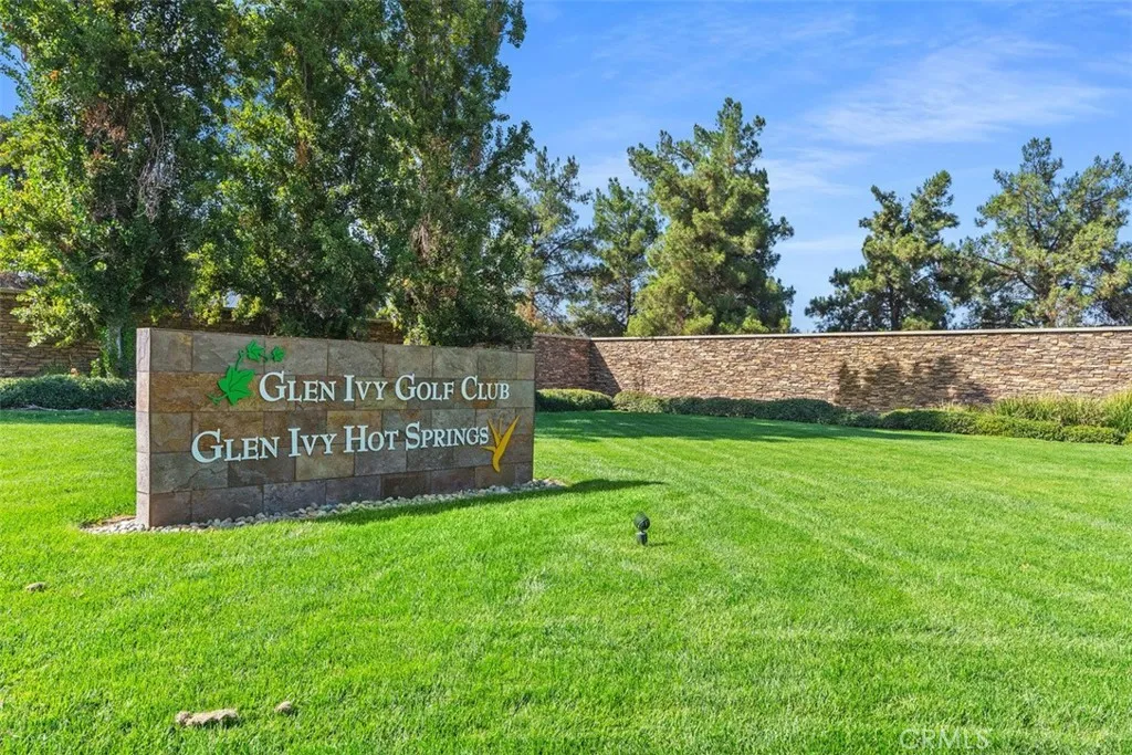 9301 Hughes Drive, Corona, California 92883 home-pic-28