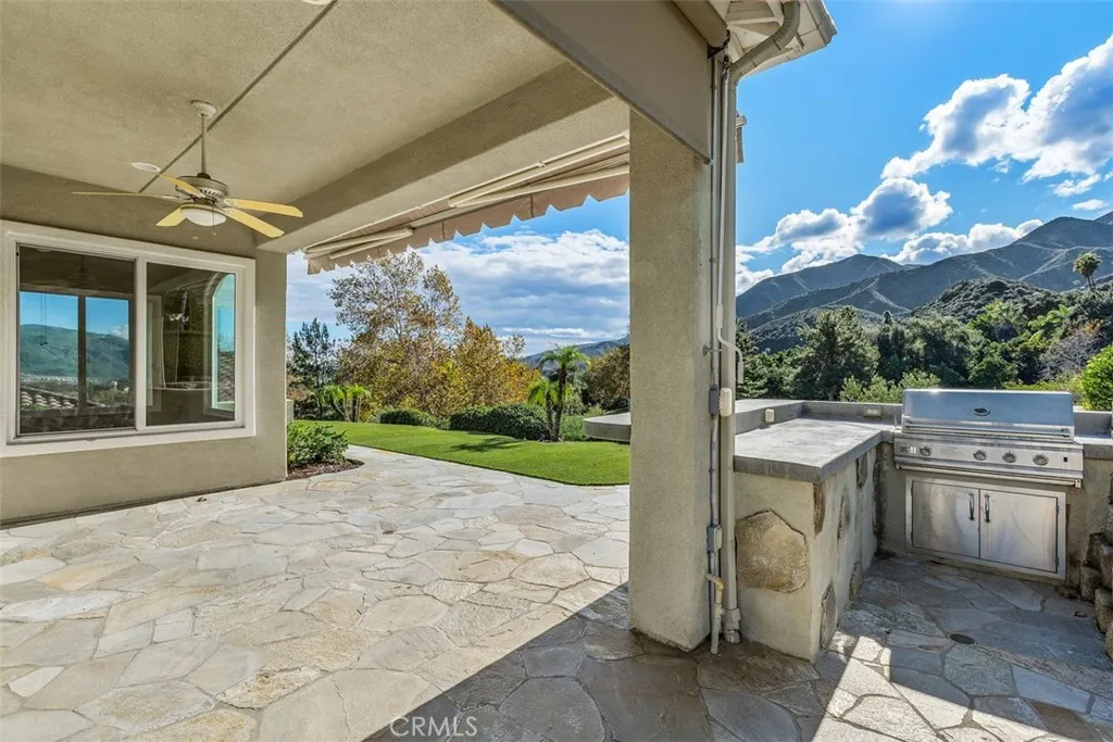 9301 Hughes Drive, Corona, California 92883 home-pic-19