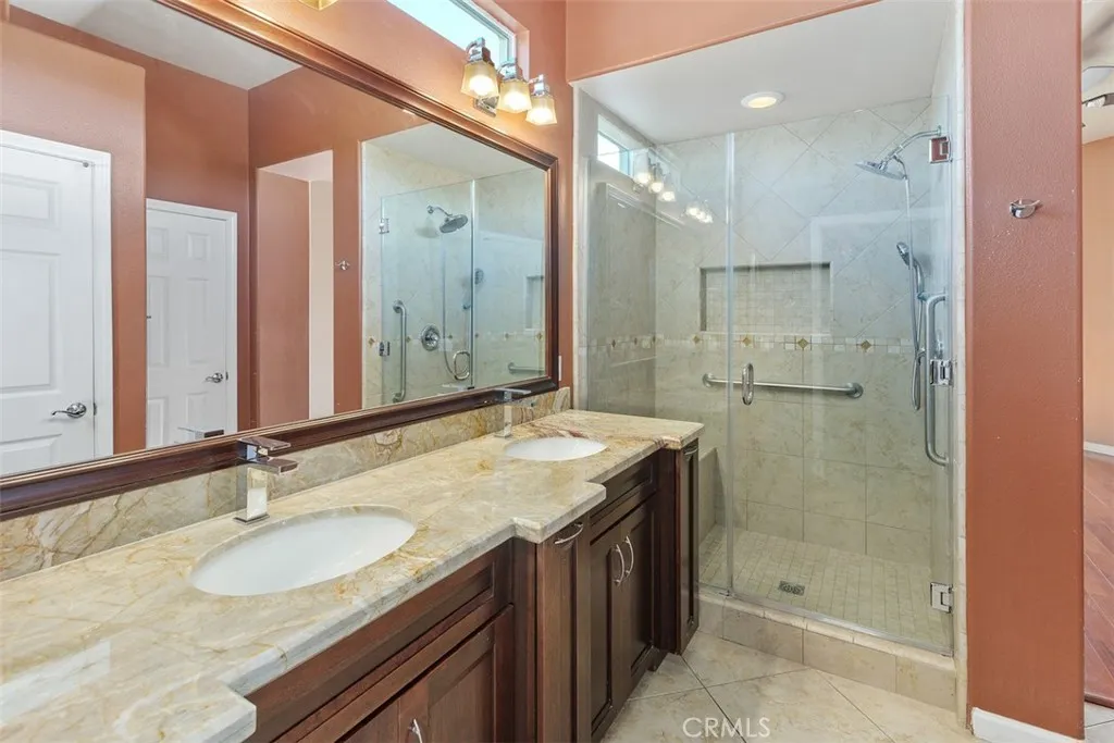 9301 Hughes Drive, Corona, California 92883 home-pic-16