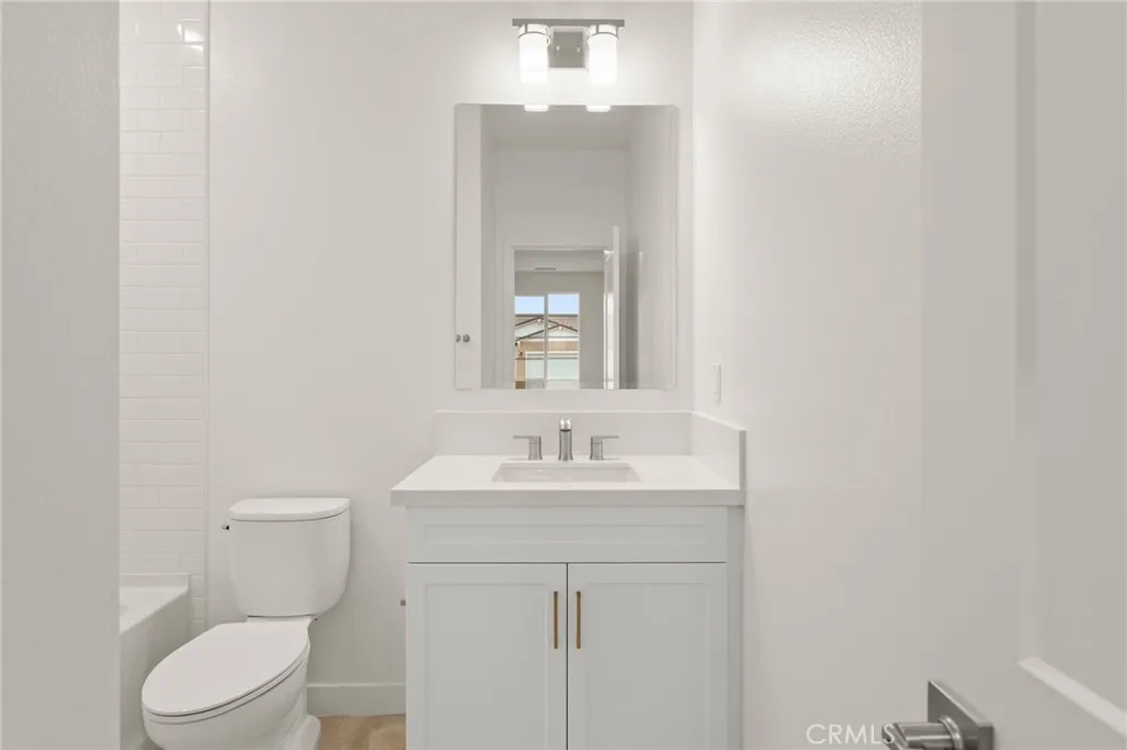 11737 Saddleback Drive, Loma Linda, California 92373 home-pic-16