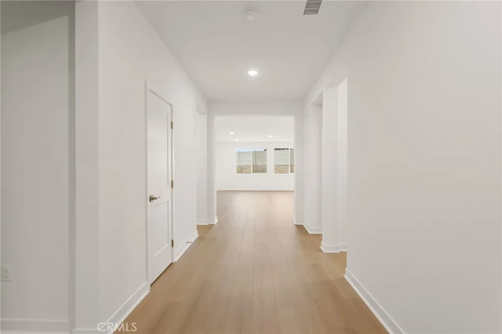 11737 Saddleback Drive, Loma Linda, California 92373 home-pic-4