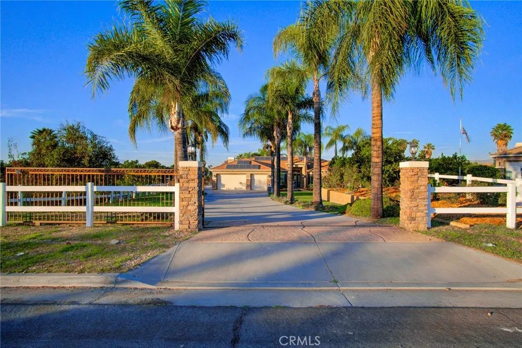 18120 Gentian Avenue, Riverside, California 92508 home-pic-6