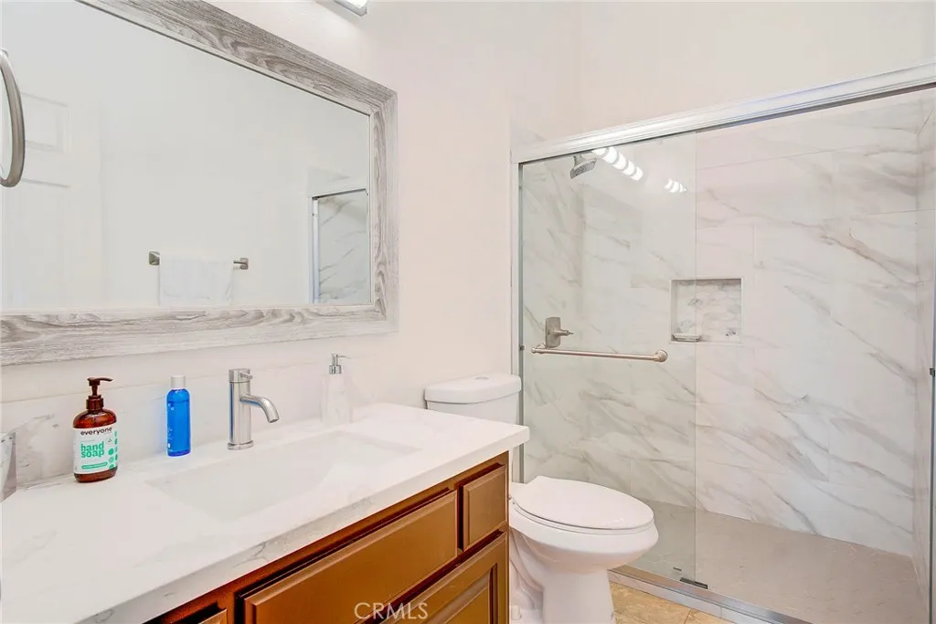 18120 Gentian Avenue, Riverside, California 92508 home-pic-40