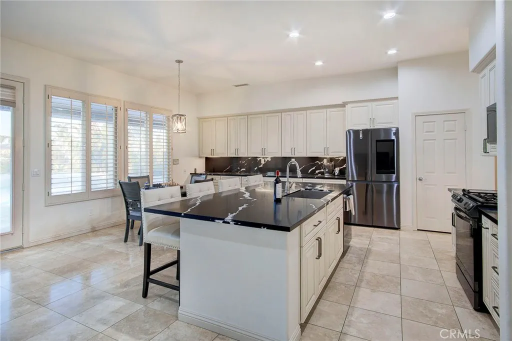 18120 Gentian Avenue, Riverside, California 92508 home-pic-29