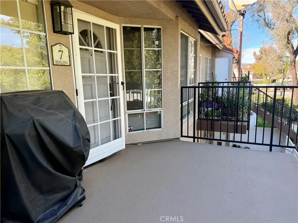 7 Silktassel, Rancho Santa Margarita, California 92688 home-pic-11