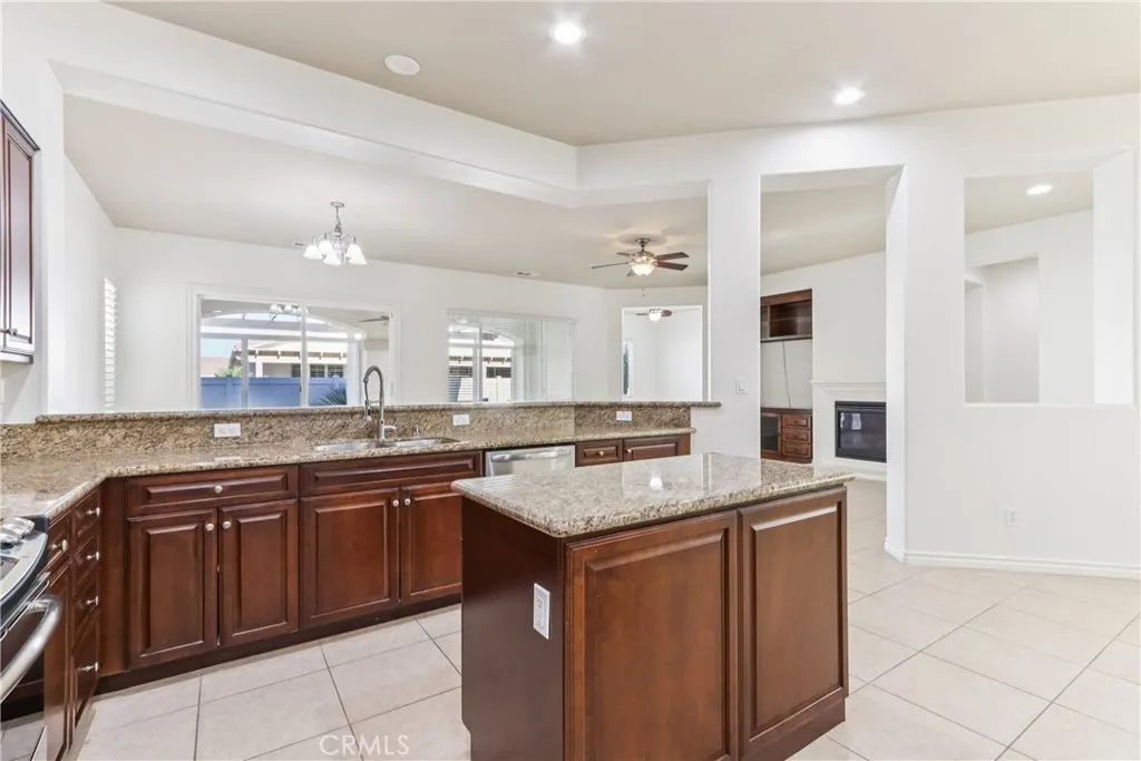 5036 Paseo Callado, Hemet, California 92545 home-pic-19