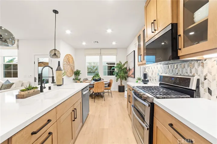 4037 Summer Way, Corona, California 92883
