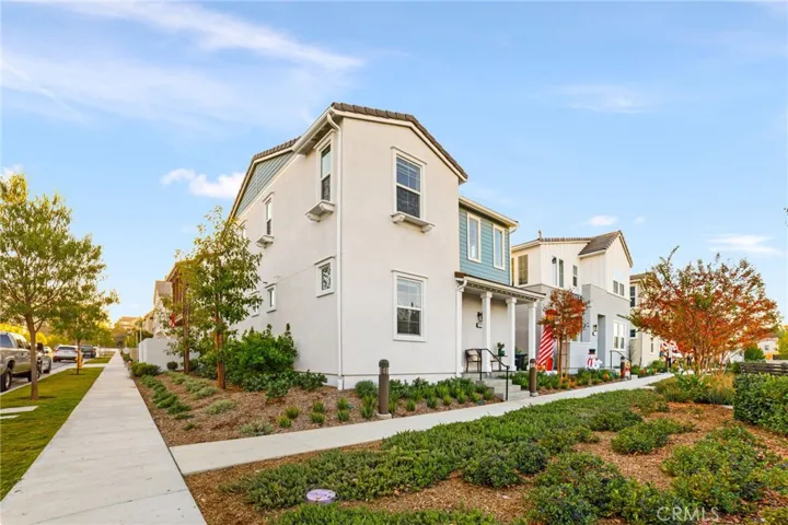 4037 Summer Way, Corona, California 92883