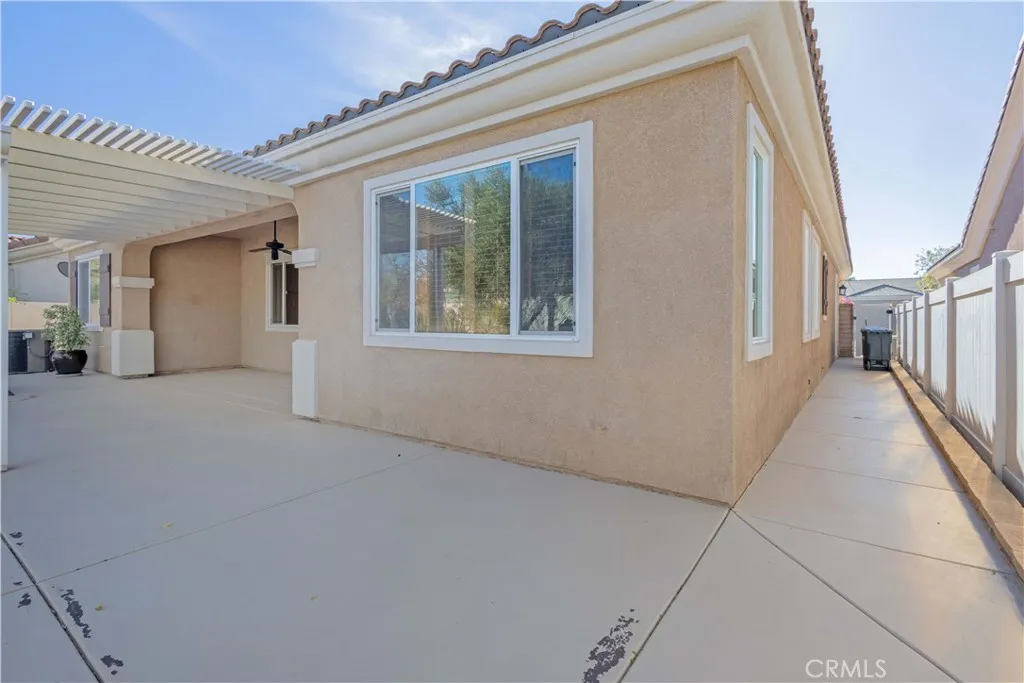 1648 1648 Via Simpatico, Hemet, California 92545 home-pic-32