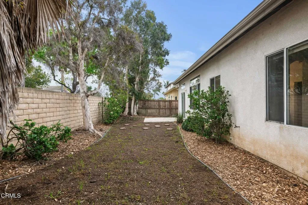 1930 Del Amo Way, Oxnard, California 93036 home-pic-31
