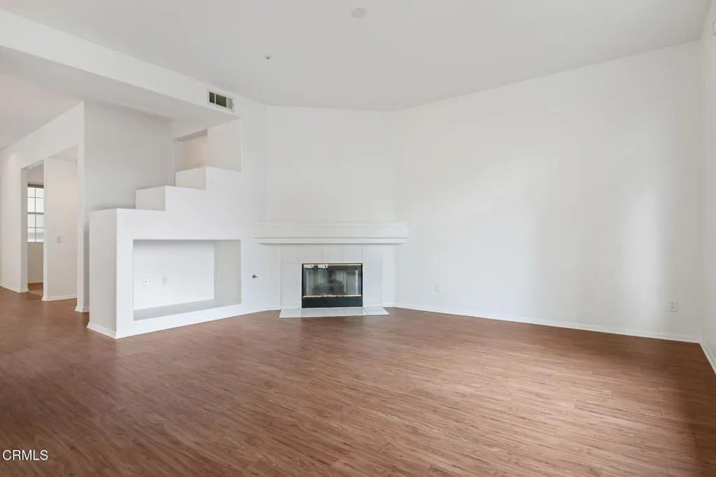 1930 Del Amo Way, Oxnard, California 93036 home-pic-10
