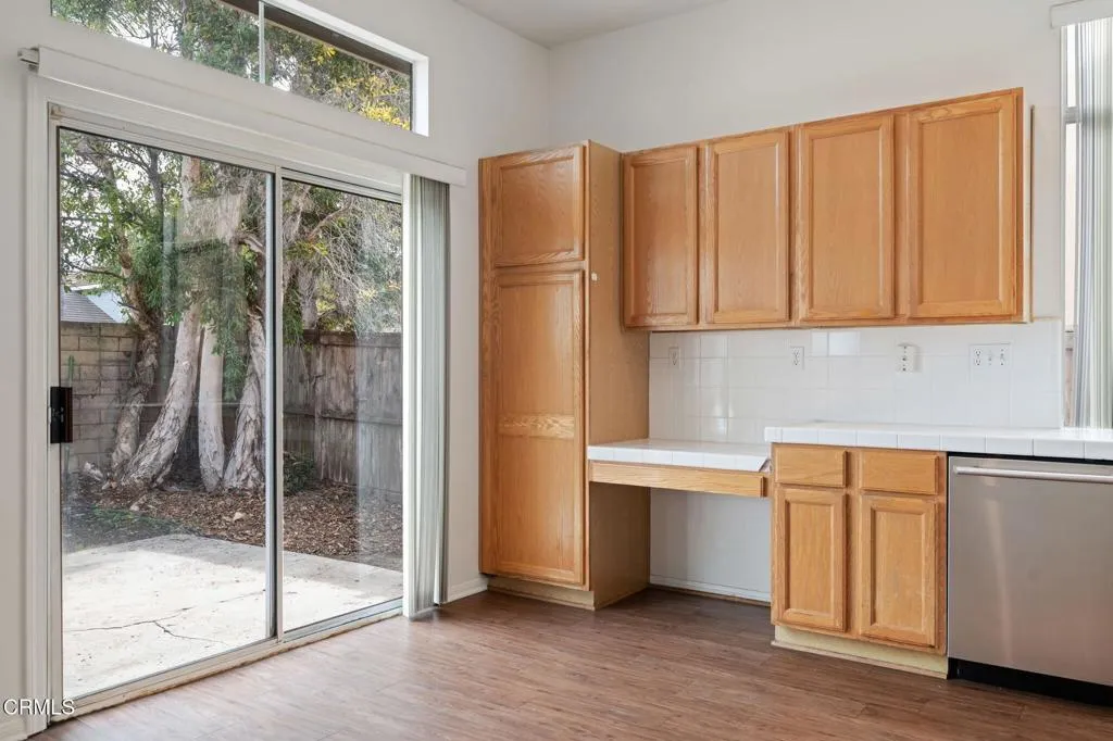 1930 Del Amo Way, Oxnard, California 93036 home-pic-17